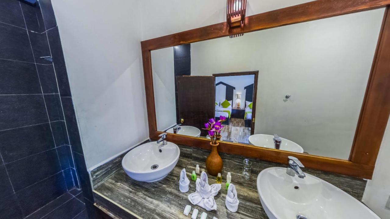 Sundaras Sigiriya Jungles Caves Resort Dambulla Exterior photo